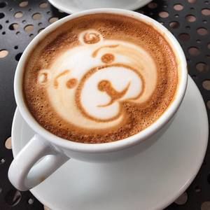 Meet your Posher, Khadijah